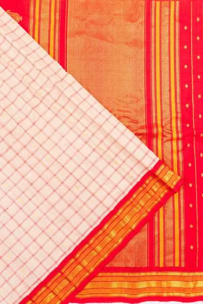Gadwal sari