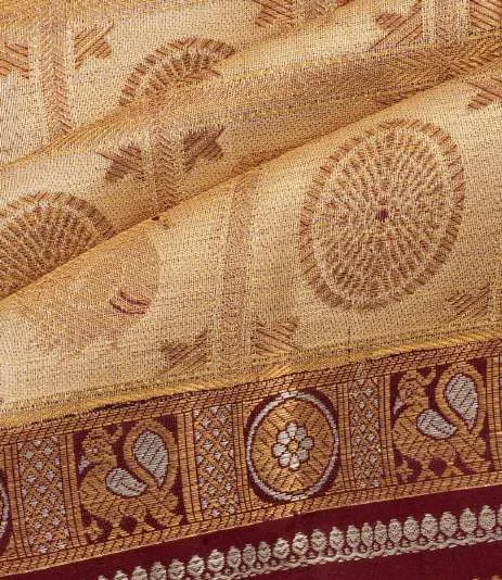 Kanchipuram sari